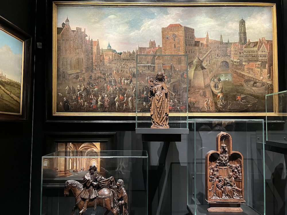 Panorama Utrecht beeldhouwkunst en stadsgezichten in Centraal Museum