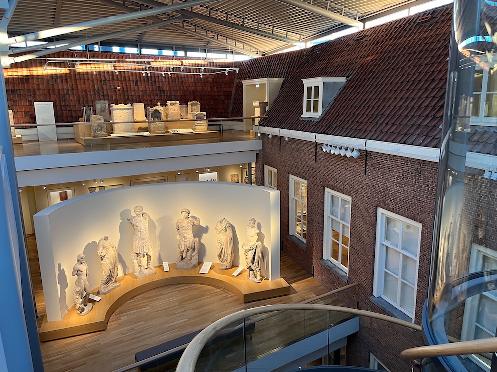 Doorkijkje Rijksmuseum van Oudheden
