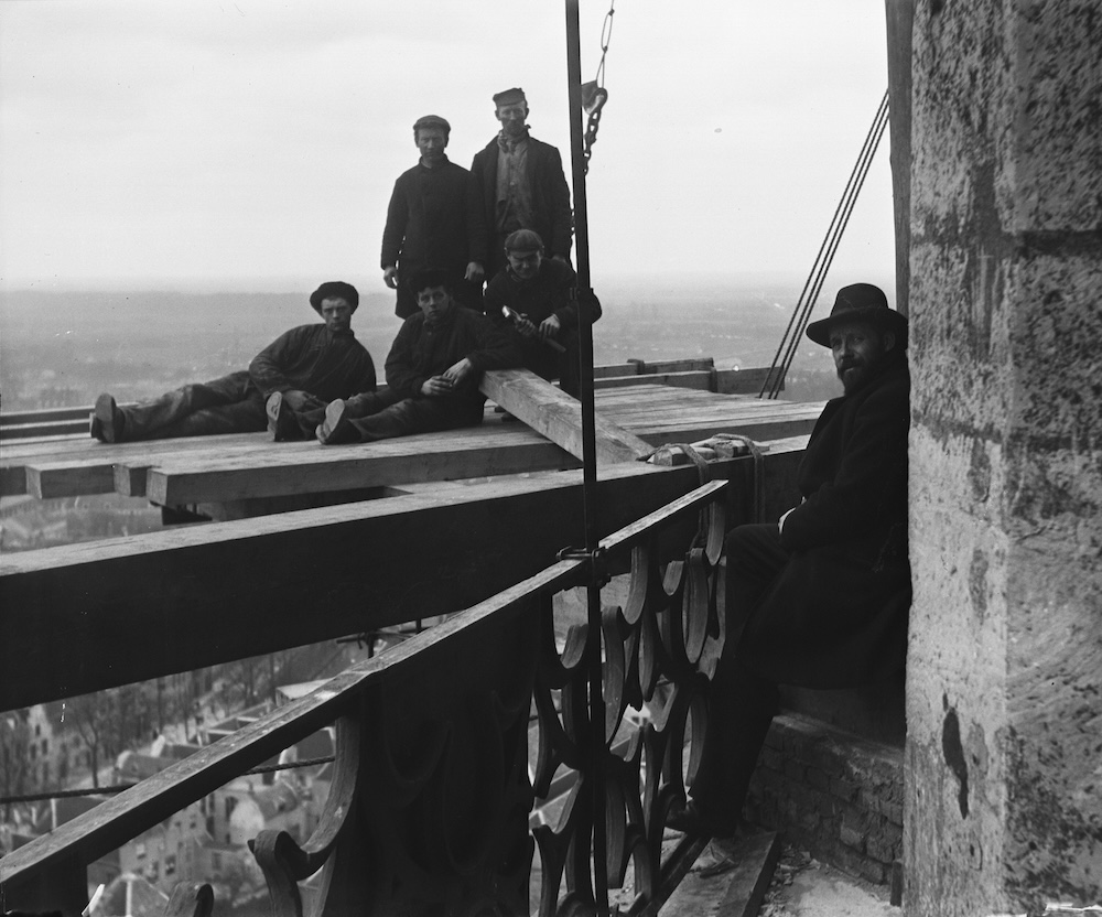Op de Domtoren tijdens restauratie 1902