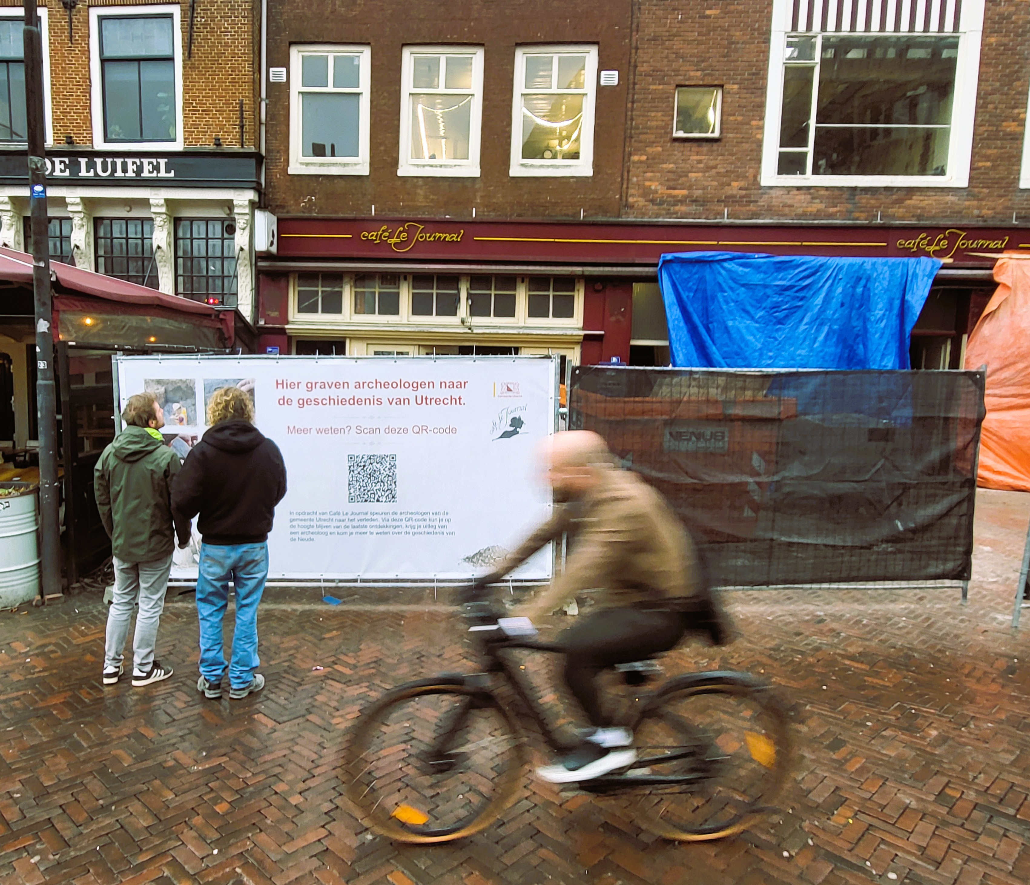 Opgravingen Neude op de voet te volgen