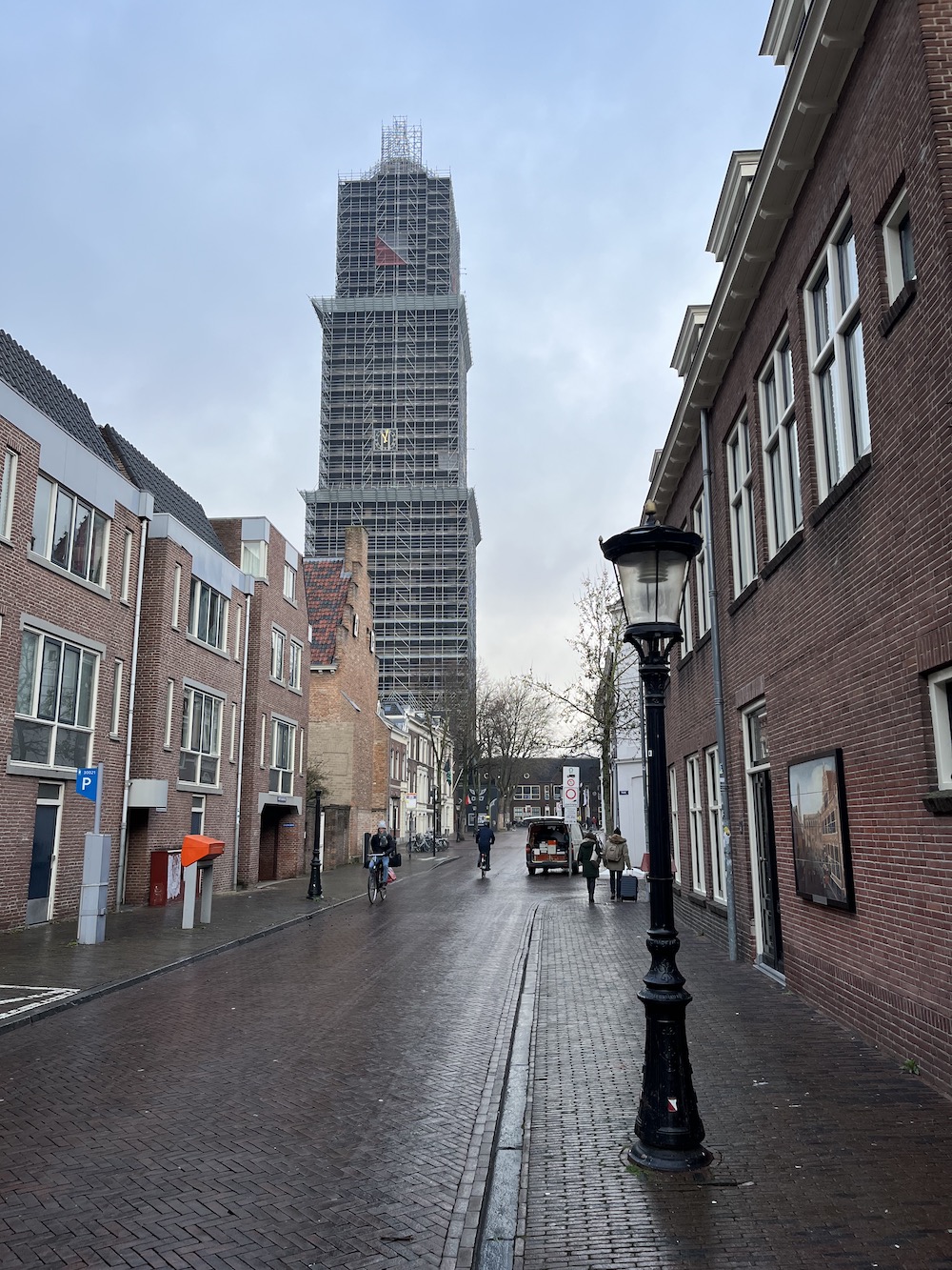 Gezicht op de Dom vanuit de Korte Nieuwstraat 2021